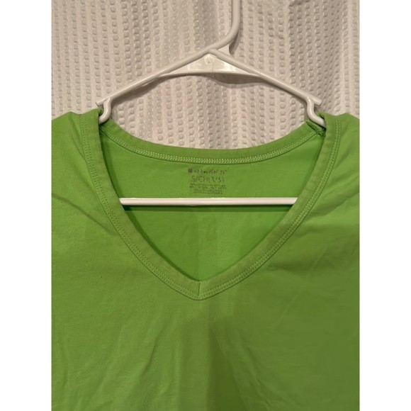 flattering green small top - Picture 2 of 3